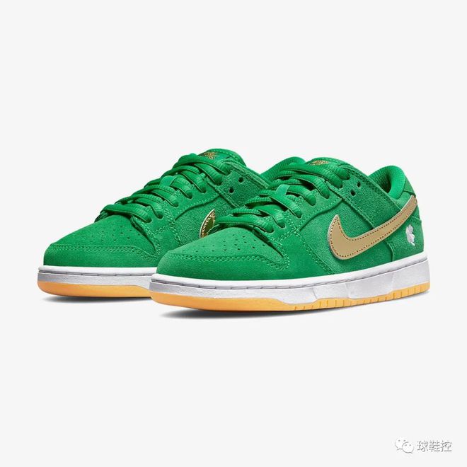 Nike SB Dunk Low St. Patrick’s Day Official Photos Released