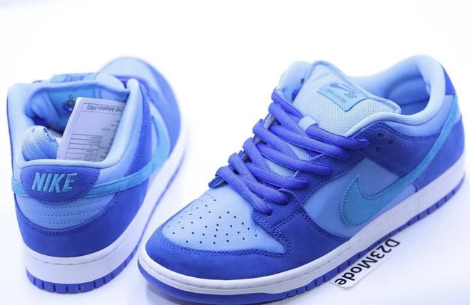 Nike SB Dunk Low Blue Raspberry Official Release